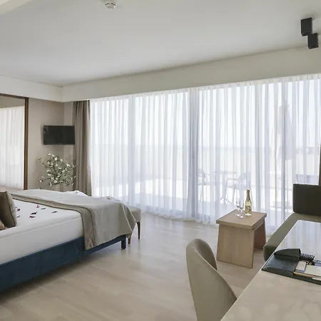 Hotel Riolavitas Resort And Spa 5*